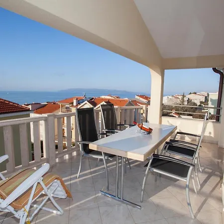 Almera -