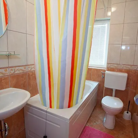 Almera - Apartmán Makarská