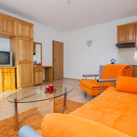 Apartmán Almera - *